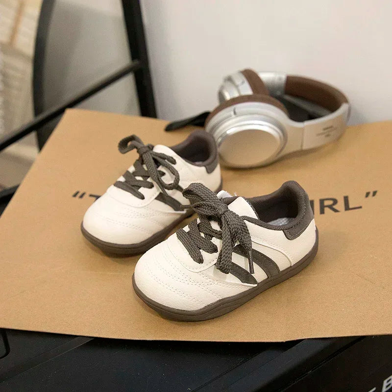 Kids Running Shoes Toes Capped Anti-kicked 2025 New Fashion Boys Girls Casual Shoes Striped Trendy Children Sports Shoe Non-slip