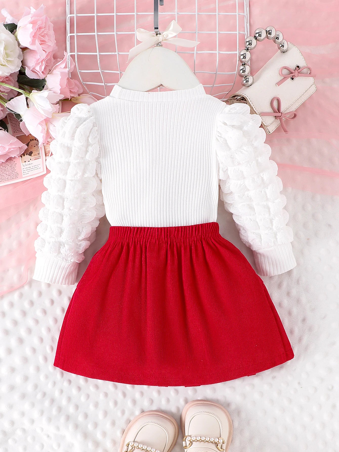 2PCS  Autumn New Style For Girls 1-3 Years Old, Comfortable And Sweet Bubble Sleeve Love Badge Top + Short Skirt Set