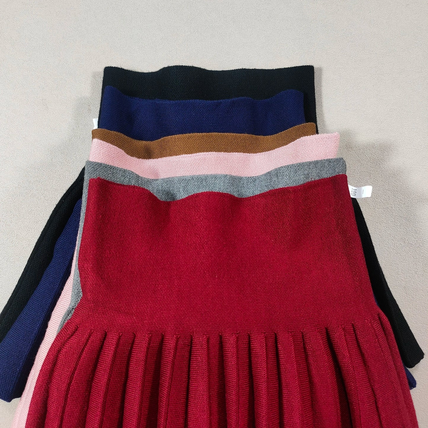 Kids Skirt  Girls' Pleated Skirt Solid Sweet Pink Beach Skirt Black Cute Mini Skirt Slim Fit Baby Princess Skirt 2-12 Years