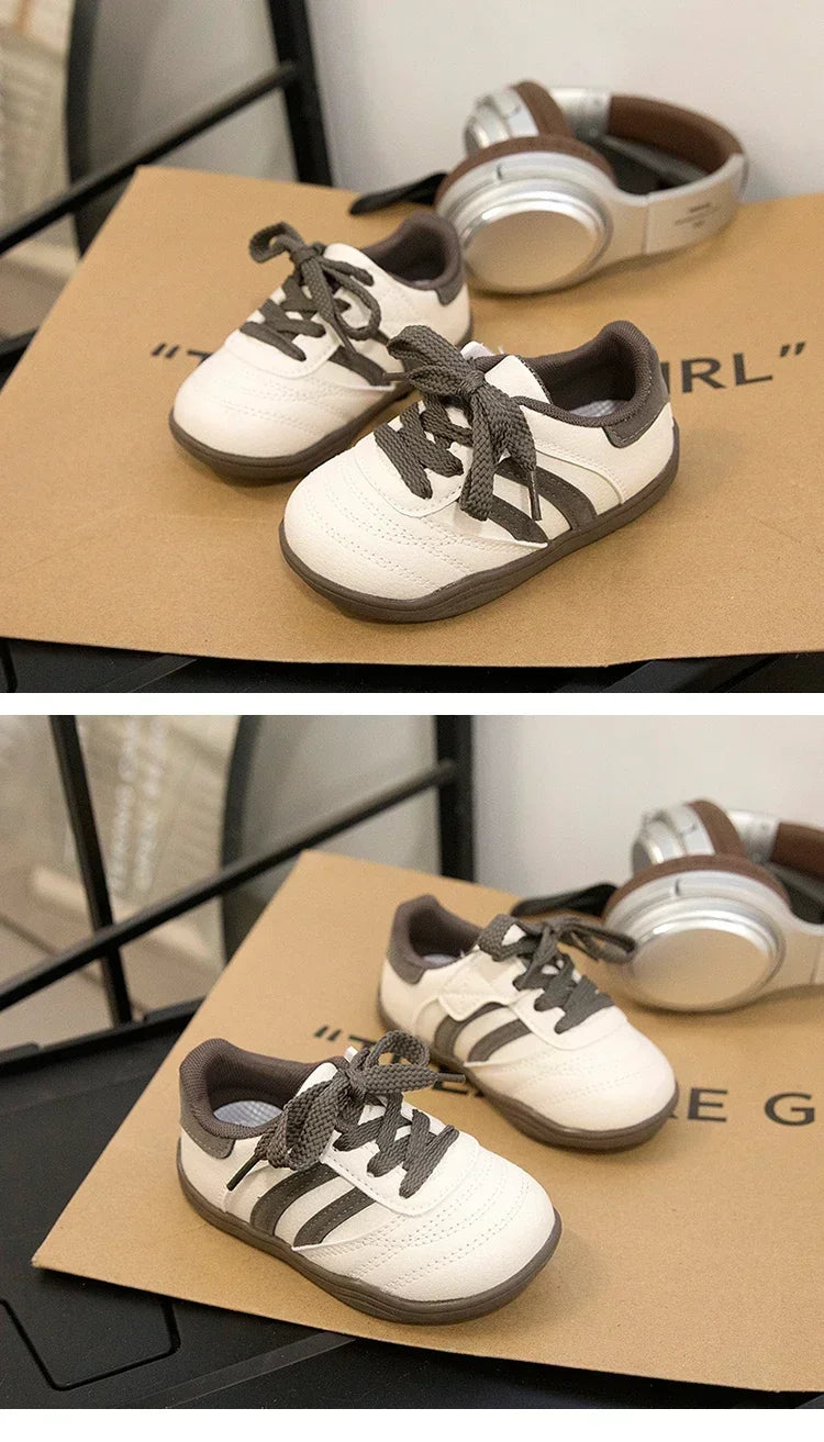 Kids Running Shoes Toes Capped Anti-kicked 2025 New Fashion Boys Girls Casual Shoes Striped Trendy Children Sports Shoe Non-slip