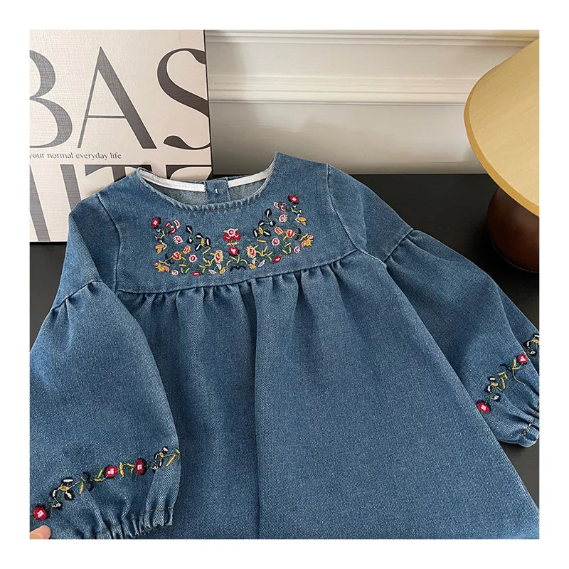 Kids Clothing  Spring And Autumnr Round Neck Floral Embroidered Long Sleeve Denim dress Girls Dress Princess Dress