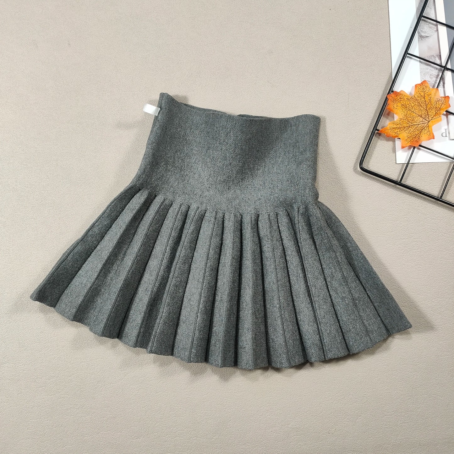 Kids Skirt  Girls' Pleated Skirt Solid Sweet Pink Beach Skirt Black Cute Mini Skirt Slim Fit Baby Princess Skirt 2-12 Years