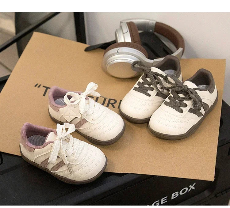 Kids Running Shoes Toes Capped Anti-kicked 2025 New Fashion Boys Girls Casual Shoes Striped Trendy Children Sports Shoe Non-slip