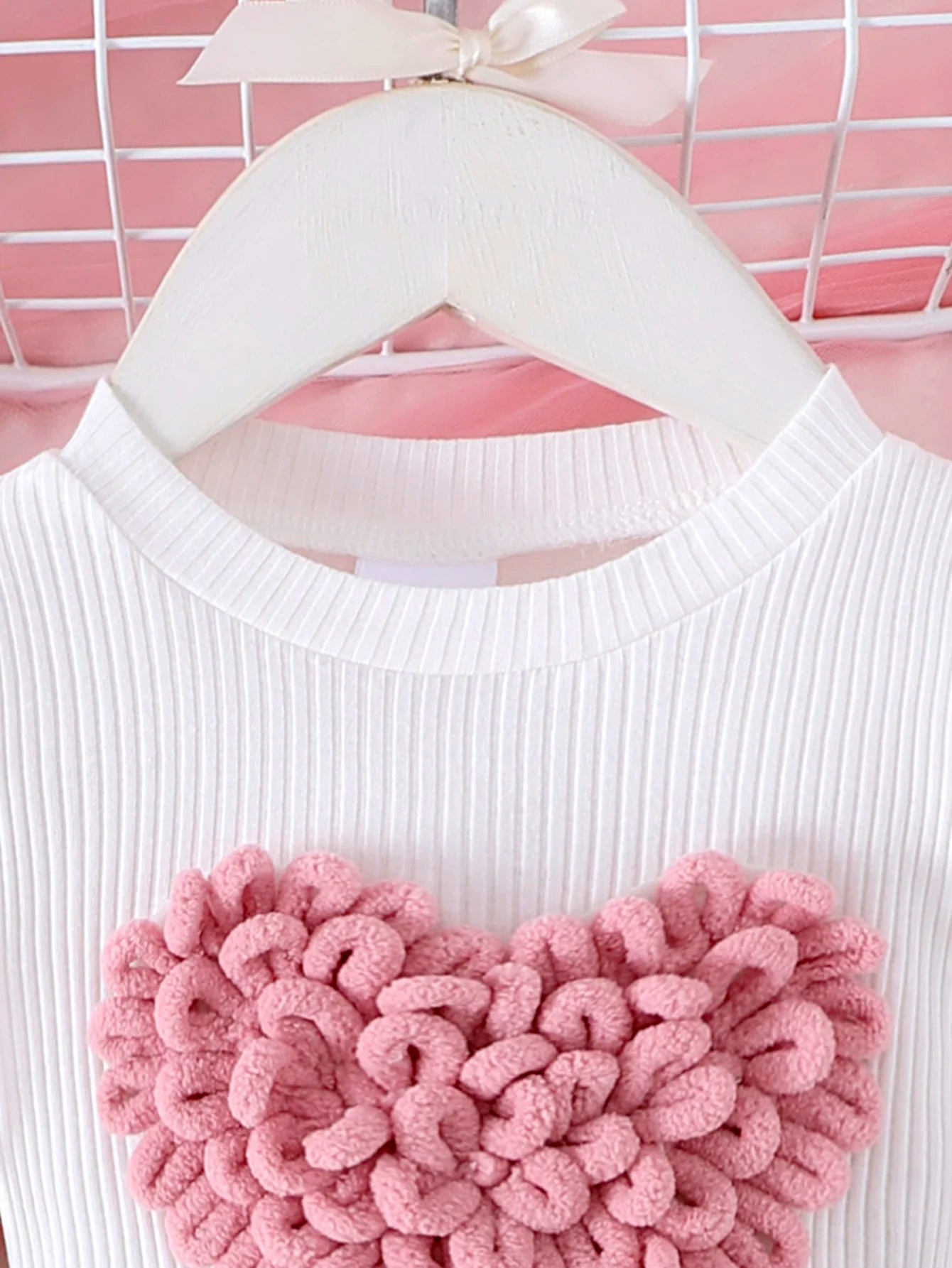 2PCS  Autumn New Style For Girls 1-3 Years Old, Comfortable And Sweet Bubble Sleeve Love Badge Top + Short Skirt Set