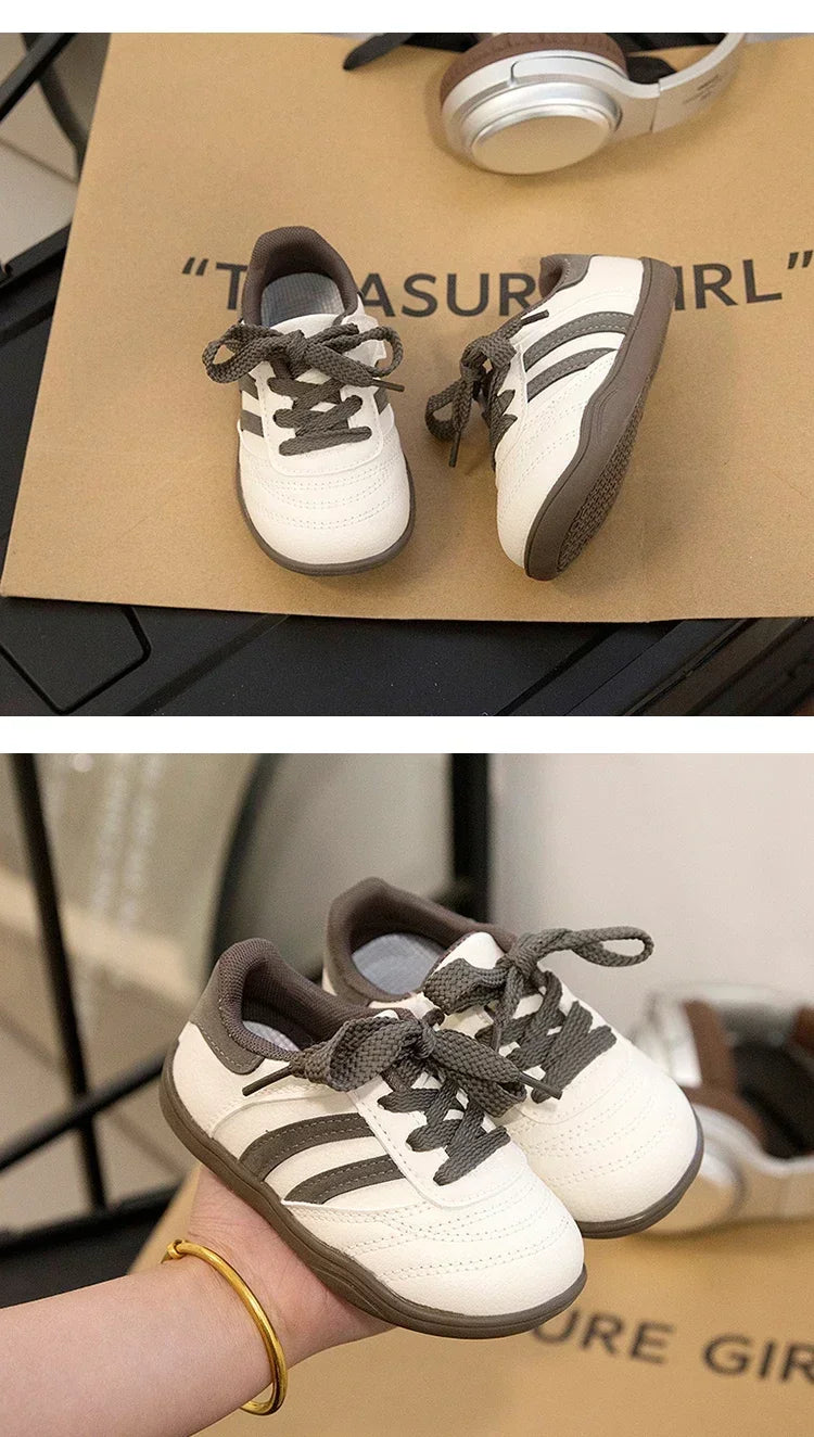 Kids Running Shoes Toes Capped Anti-kicked 2025 New Fashion Boys Girls Casual Shoes Striped Trendy Children Sports Shoe Non-slip