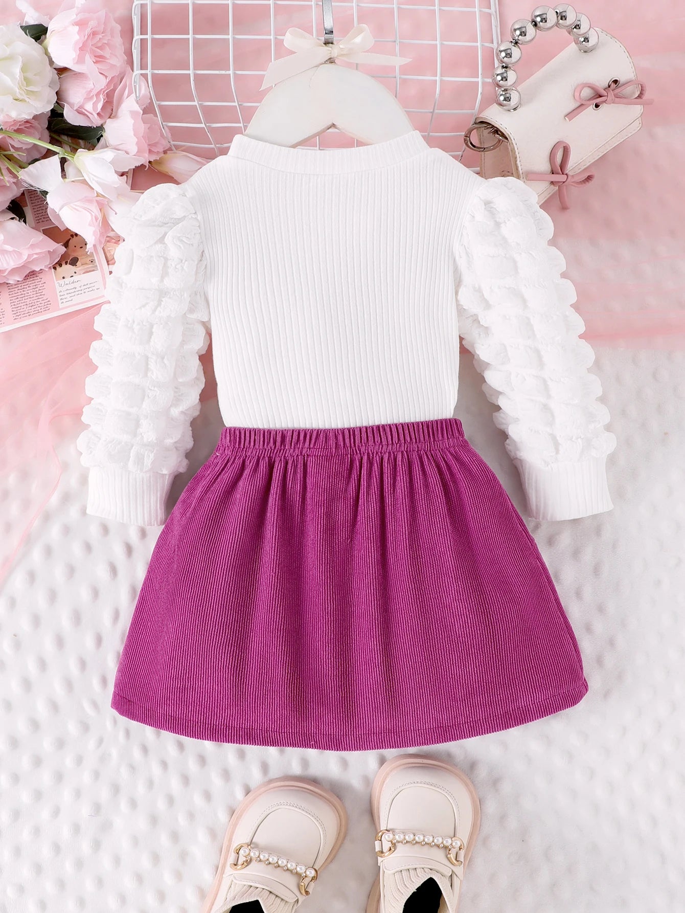 2PCS  Autumn New Style For Girls 1-3 Years Old, Comfortable And Sweet Bubble Sleeve Love Badge Top + Short Skirt Set
